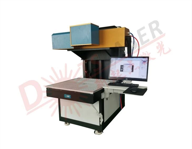 CO₂ Lazè Gravure machin
